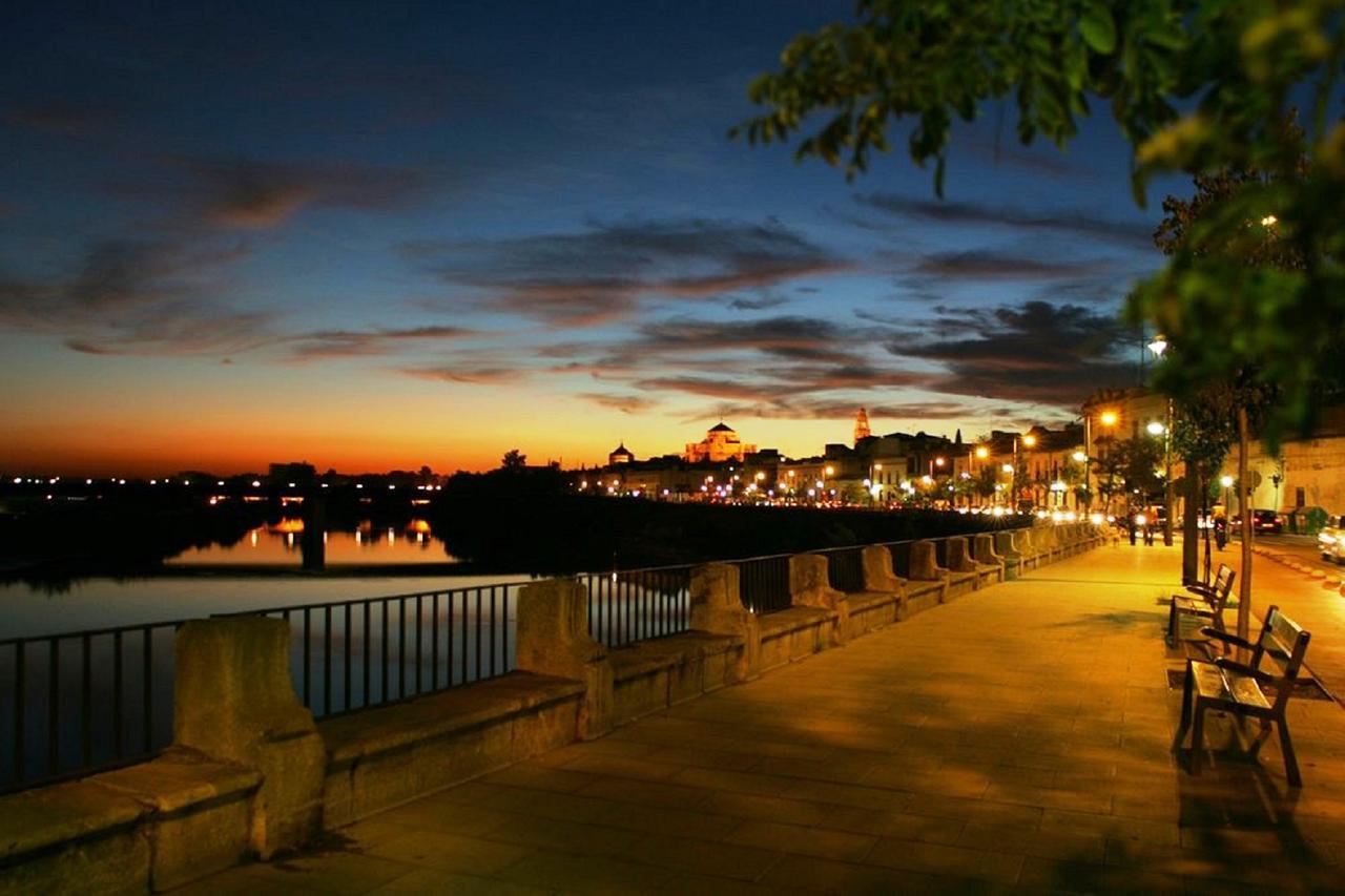 Apartamento Jardin De La Ribera. Cordova Esterno foto
